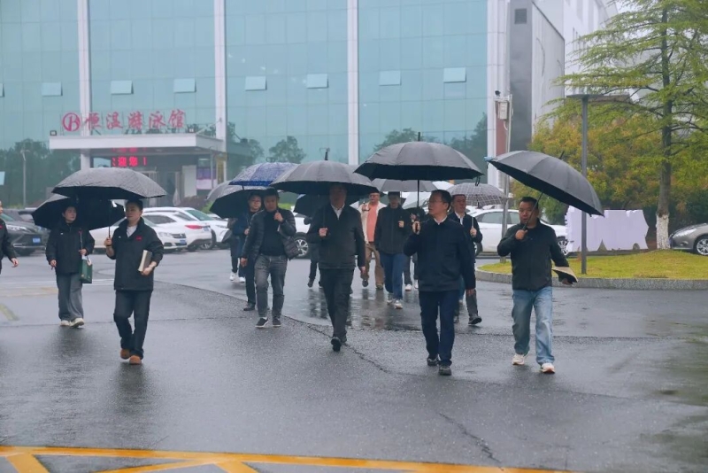 ��־���ʶӵ��а���ƥ�˳��ݡ�ƽ�����á�������Ŀ����רҵ��׼������Ӫ���� ȫ�����ʡ�˻�ﱸ����